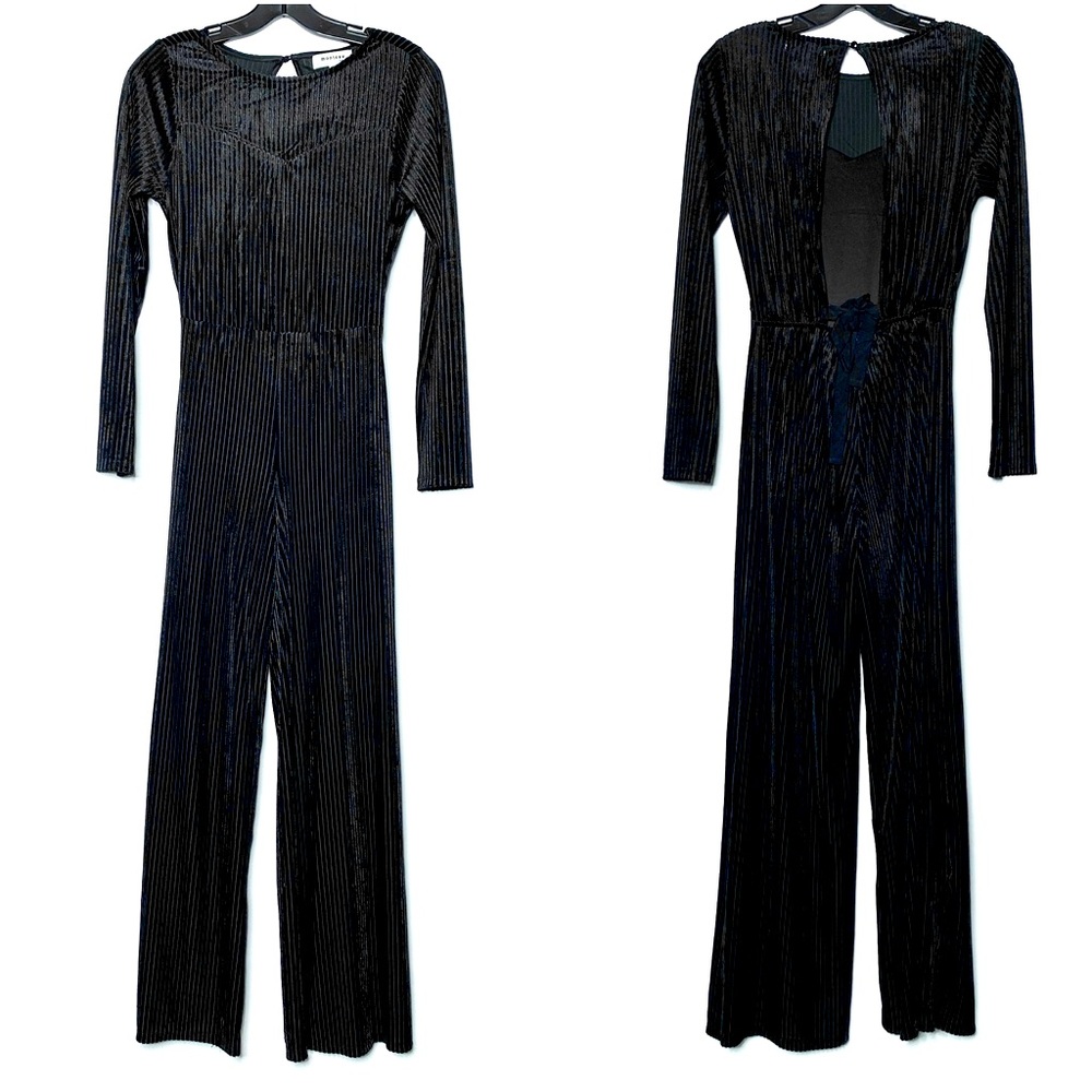 Monteau Velvet Jumpsuit in Black — S